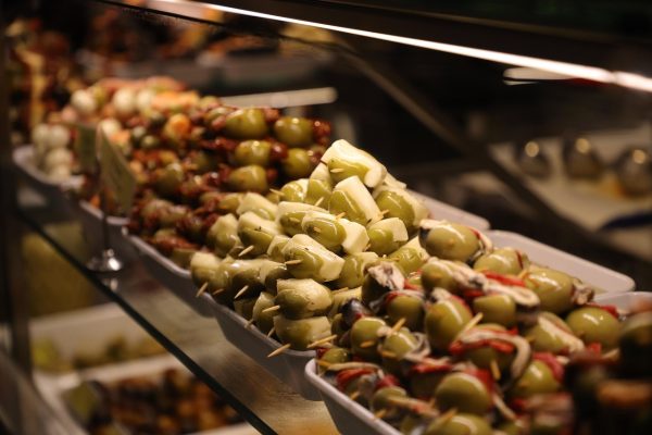 skewers, appetizers, san miguel market, madrid, good friday, pecking, gastronomic madrid, castizo, tourist madrid, appetizer